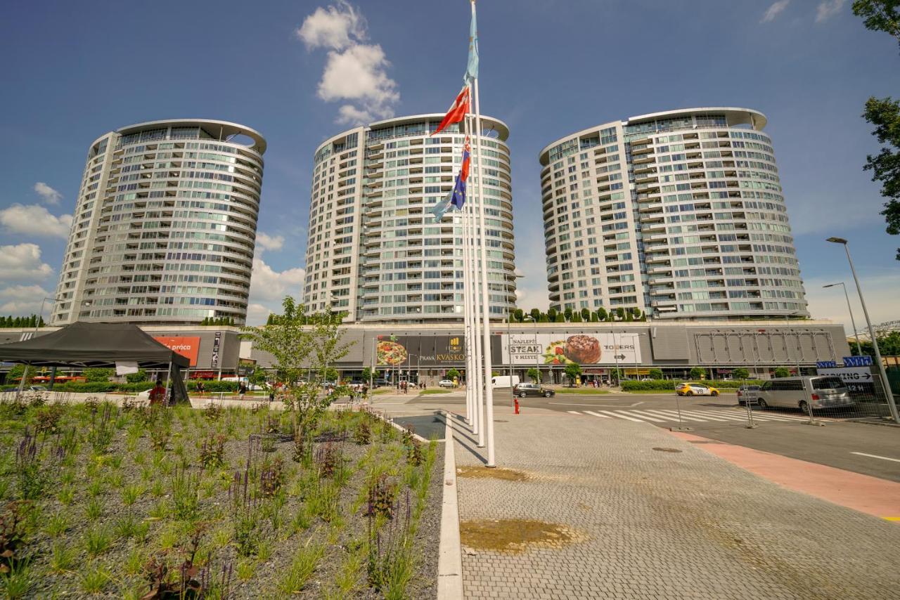 Flora Cozy Apartment Bratislava Exterior photo
