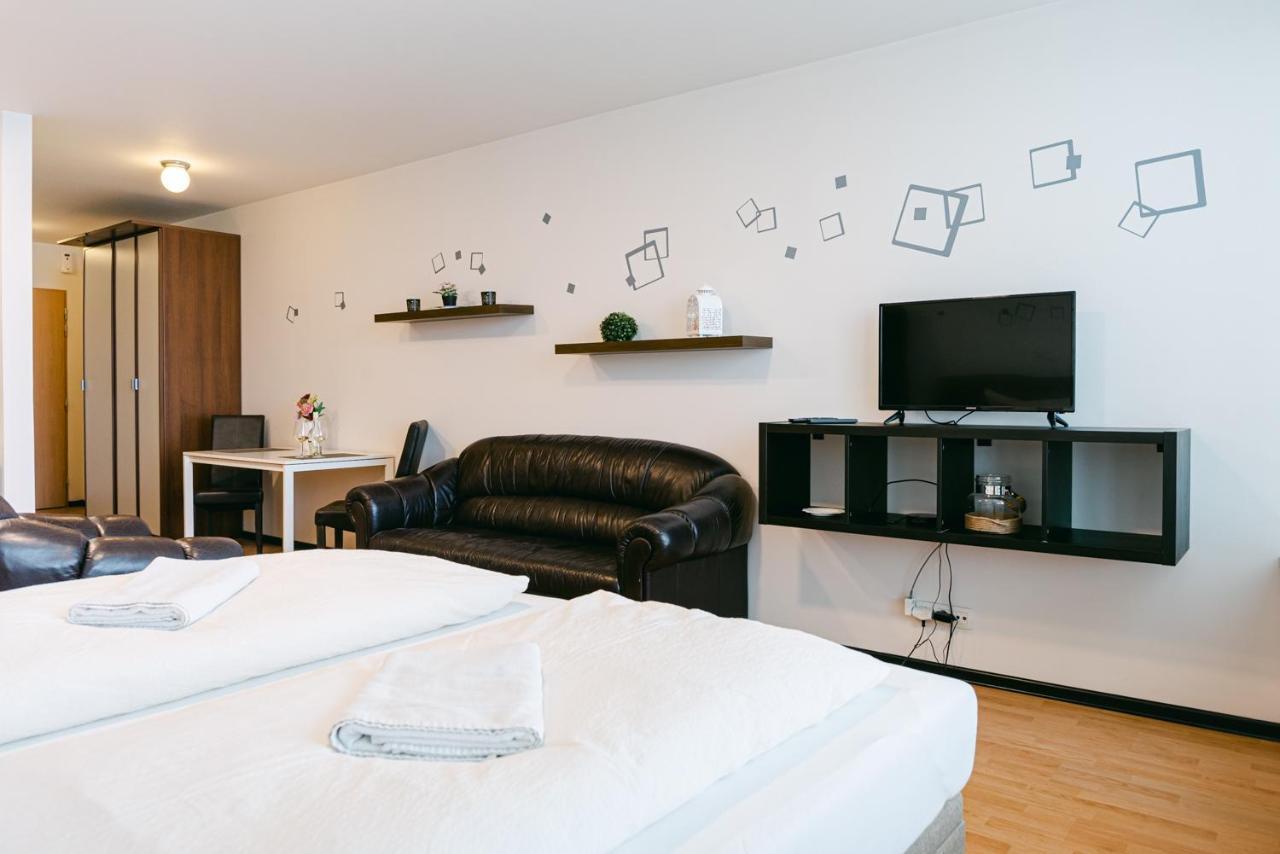 Flora Cozy Apartment Bratislava Exterior photo
